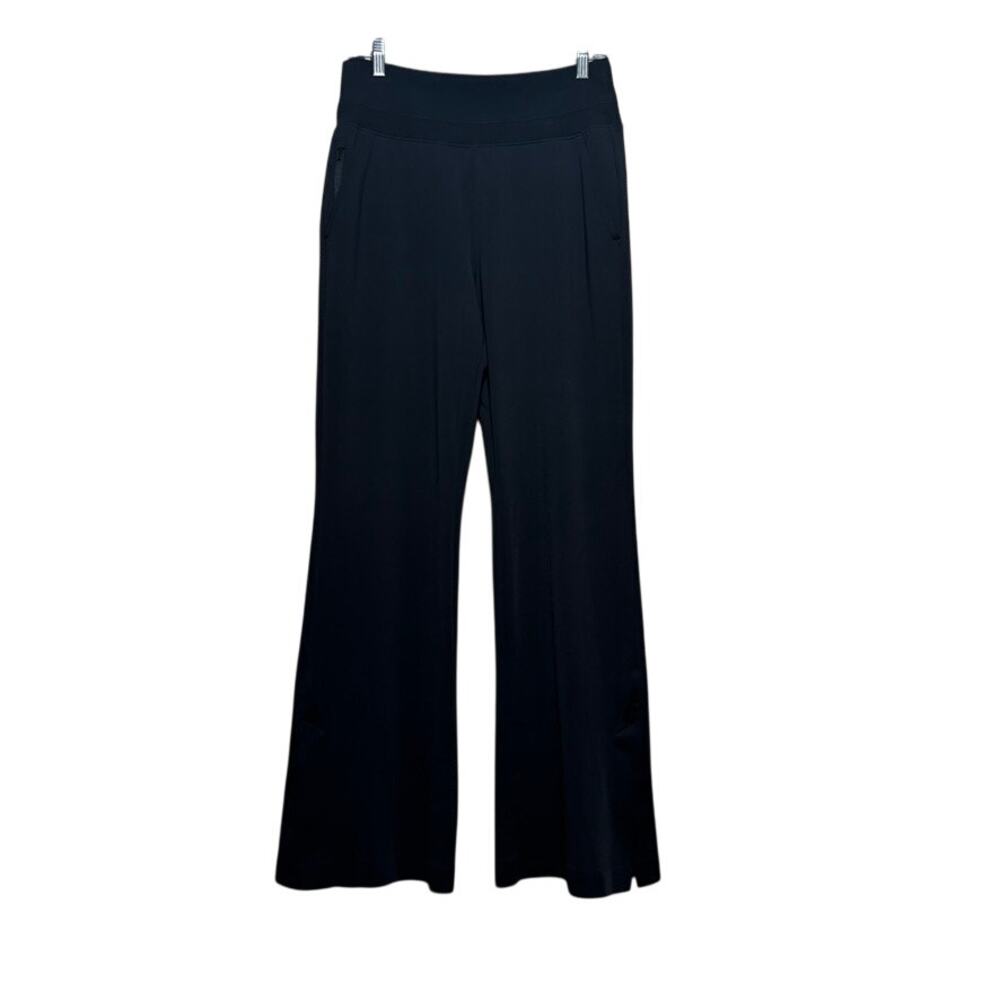 Athleta Venice Flare Pant Style 882675 Women's Black Size M Zip Pocket Comfort